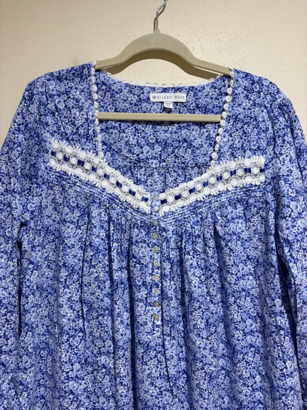 Eileen West Cotton Lawn Ballet Long Nightgown Blue Floral